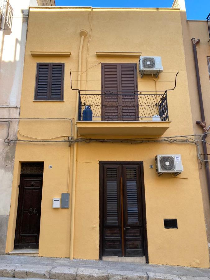 Appartamento nel cuore di castellamare del golfo Castellammare del Golfo Esterno foto